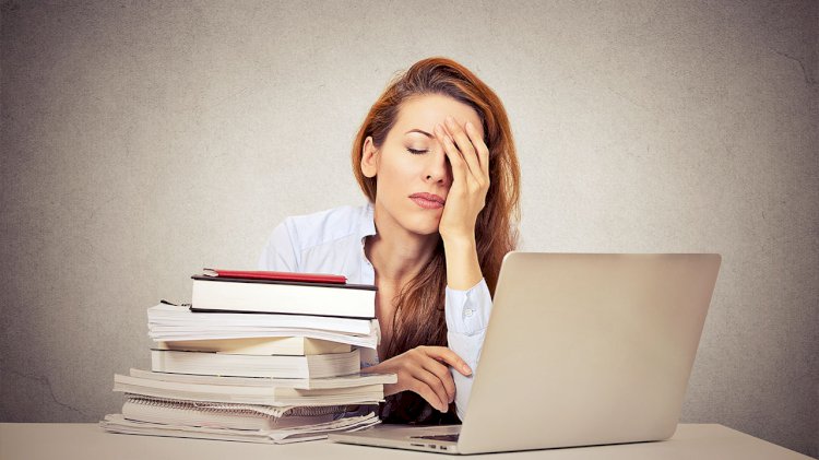 Pourquoi une femme essaie de se montrer forte ?